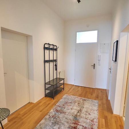 Trendy Apartment 2 Zimmer Zentral Gelegen Bécs Kültér fotó