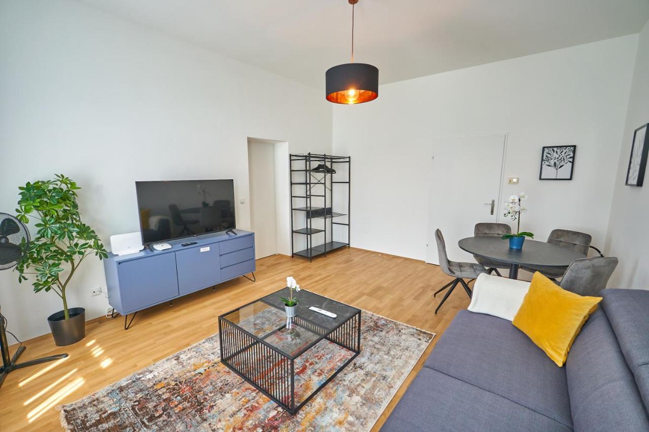 Trendy Apartment 2 Zimmer Zentral Gelegen Bécs Kültér fotó